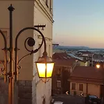 Casa Luna Έμπολι