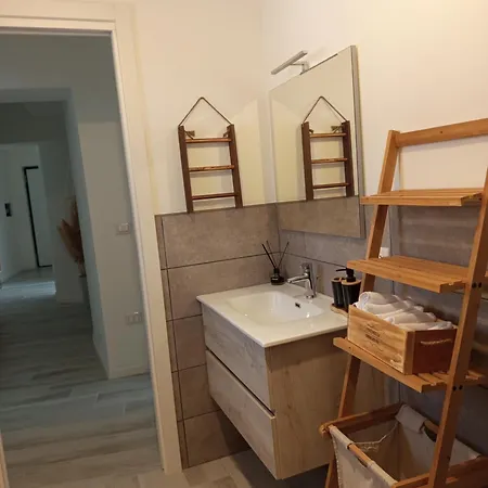 Casa Luna דירה אבולי