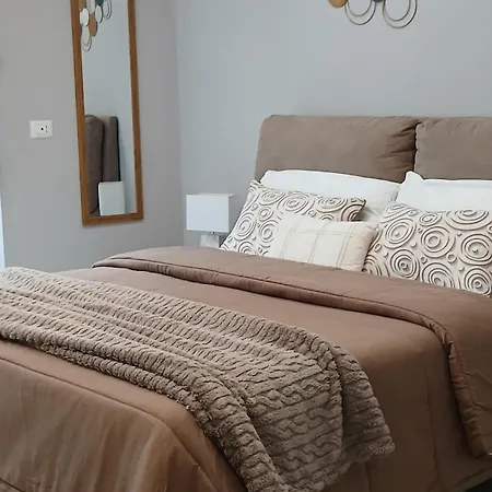 Casa Luna شقة إبولي
